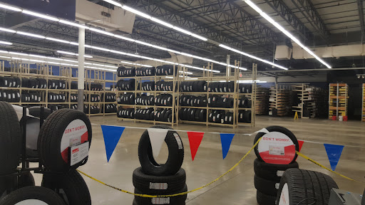 Auto Parts Store «Pep Boys Auto Parts & Service», reviews and photos, 1240 N Azusa Ave, Covina, CA 91722, USA