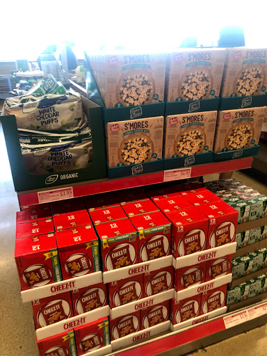 Supermarket «ALDI», reviews and photos, 451 N Randall Rd, Batavia, IL 60510, USA