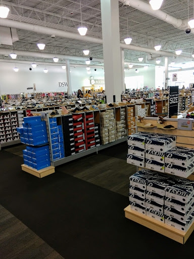 Shoe Store «DSW Designer Shoe Warehouse», reviews and photos, 801 W 15th St, Plano, TX 75075, USA