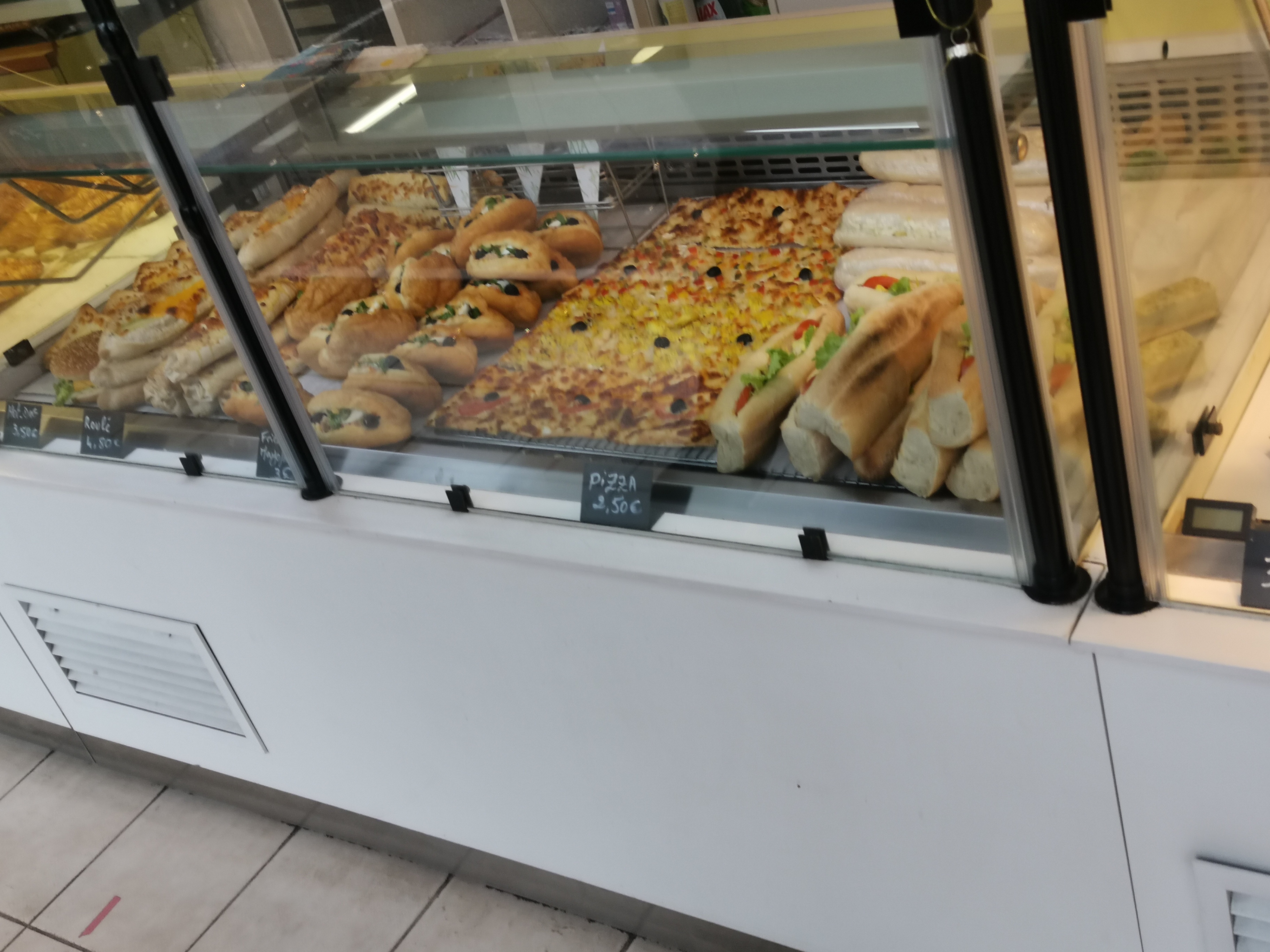 Photo n° 2 de l'avis de Titouan.e fait le 21/12/2023 à 11:17