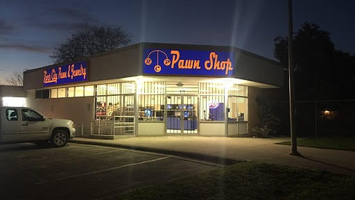 Pawn Shop «River City Pawn & Jewelry», reviews and photos, 417 Main St, Schertz, TX 78154, USA