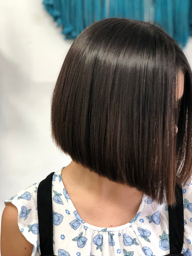 Beauty Salon «Mint Salon A Paul Mitchell Focus Salon», reviews and photos, 1016 S Presa St, San Antonio, TX 78210, USA