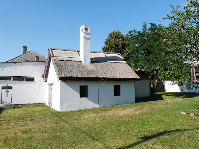 Értékelések erről a helyről: Népi lakóház és kovácsműhely, Dunapataj - Múzeum