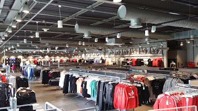 Adidas Outlet Store Troyes - Saint-Julien-du-Villas à Saint-Julien-les-Villas