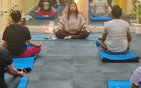 Veeyoga - Best Yoga Studio in Gaur City image