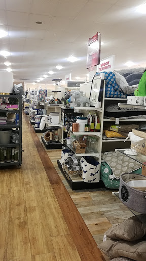 Department Store «HomeGoods», reviews and photos, 10813 Zelzah Ave, Granada Hills, CA 91344, USA
