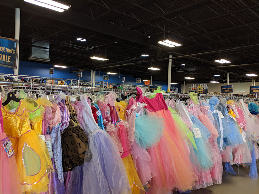 Consignment Shop «Goodwill», reviews and photos, 3150 Owen Rd, Fenton, MI 48430, USA