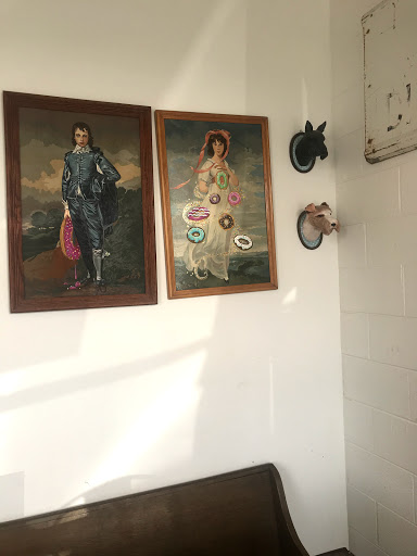 Donut Shop «The Dancing Donut», reviews and photos, 1134 E 54th St G, Indianapolis, IN 46220, USA