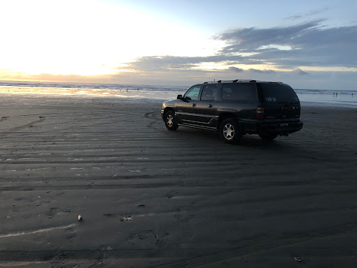 Car Repair and Maintenance «D&W Auto Repair», reviews and photos, 2616 Mile Hill Dr, Port Orchard, WA 98366, USA