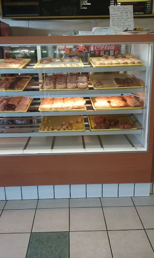 Donut Shop «Tastio Donuts», reviews and photos, 1833 East Cesar E Chavez Avenue # A, Los Angeles, CA 90033, USA