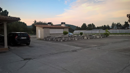 Estación de Servicio Camiño de Monterrei en Oímbra, Ourense