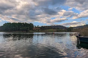 Lake Bunyonyi image