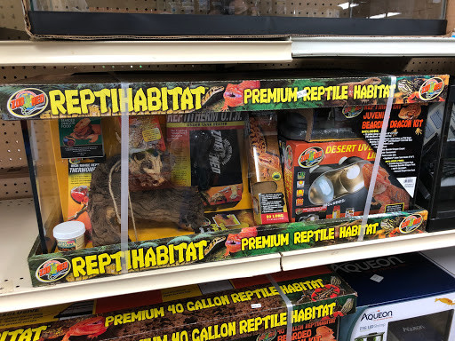 Pet Store «Whiskers Wings And Wild Things», reviews and photos, 1200 30th St NW, Canton, OH 44709, USA