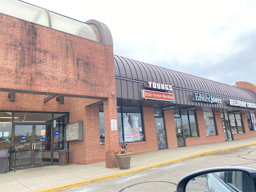 Bridal Shop «Youngs Bridal Alterations», reviews and photos, 101 E Alex Bell Rd #146, Dayton, OH 45459, USA