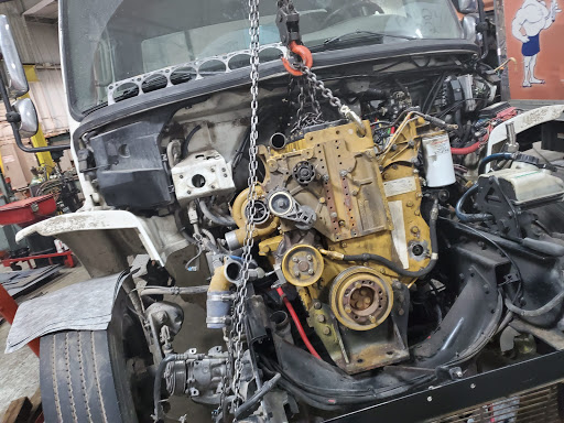 Auto Parts Store «ATC Auto Truck Center Inc», reviews and photos, 941 66th Ave SW, Cedar Rapids, IA 52404, USA