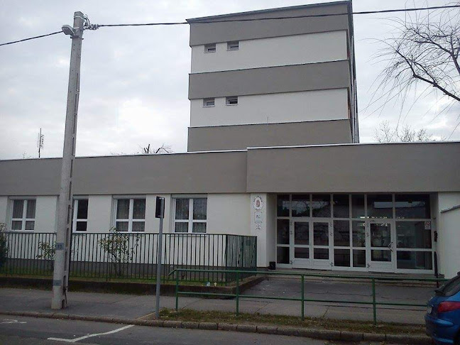 Kossuth Lajos Gimnázium - Iskola