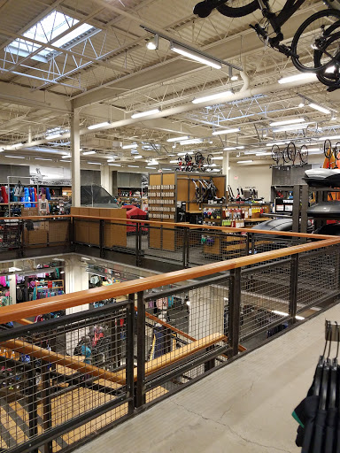 Camping Store «REI», reviews and photos, 8209 Watson St, McLean, VA 22102, USA