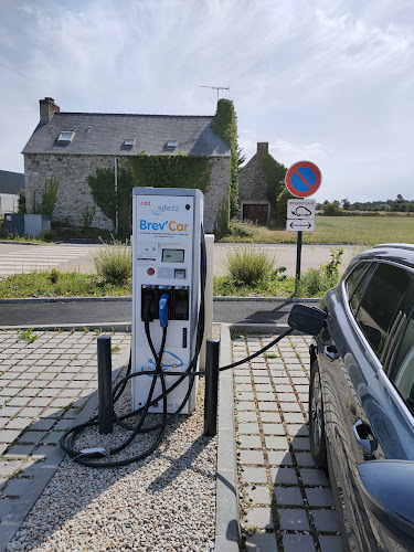 Borne de recharge de véhicules électriques SDE 22 - Borne de charge Rapide Trégueux