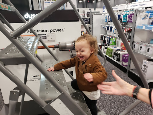 Electronics Store «Best Buy», reviews and photos, 1600 Center Rd, Avon, OH 44011, USA