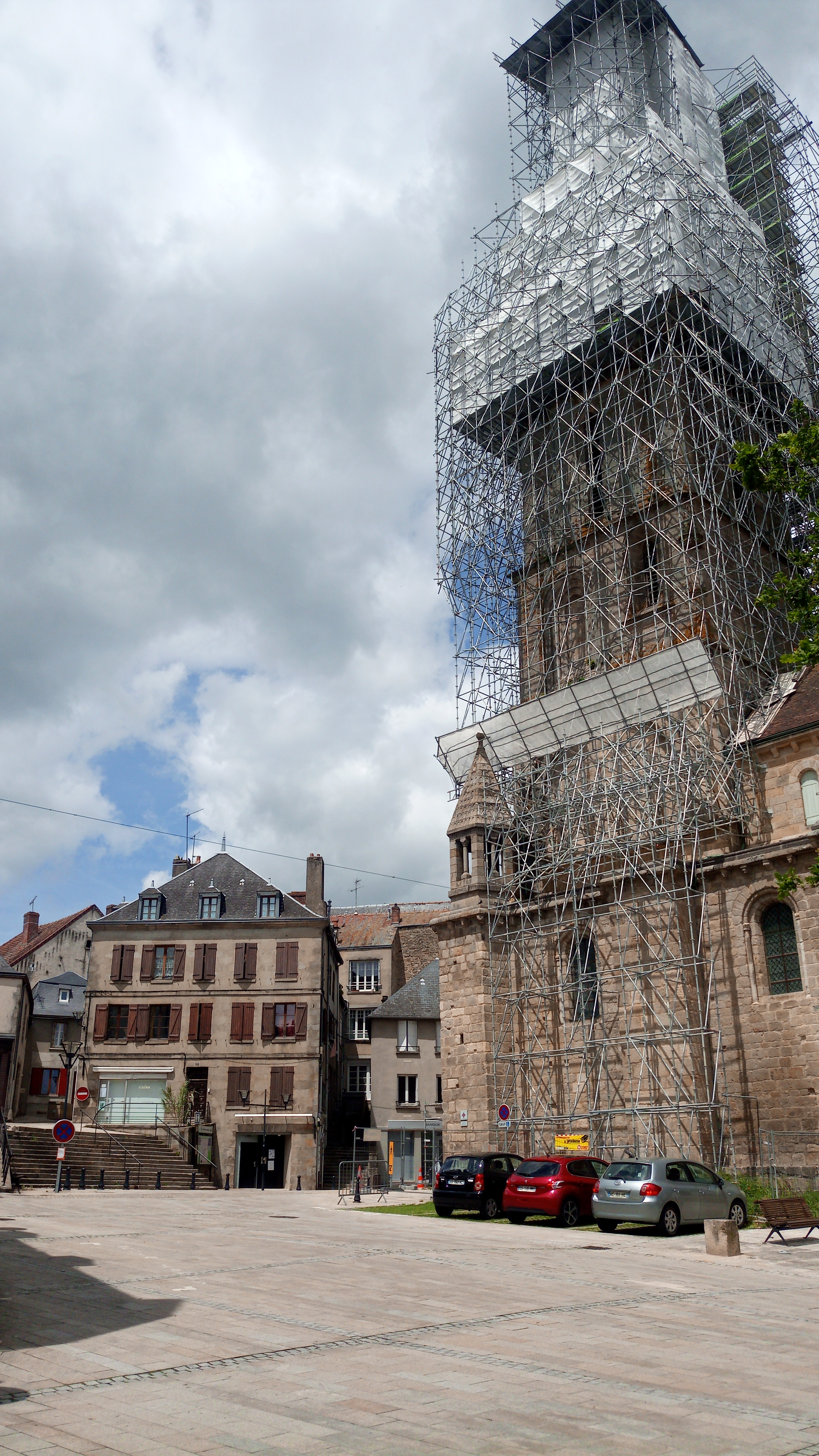 Photo n° 3 de l'avis de Luis.a fait le 09/06/2019 à 15:31