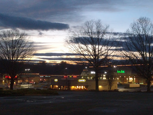 Shopping Mall «Charlottesville Fashion Square», reviews and photos, 1600 Rio Rd E, Charlottesville, VA 22901, USA