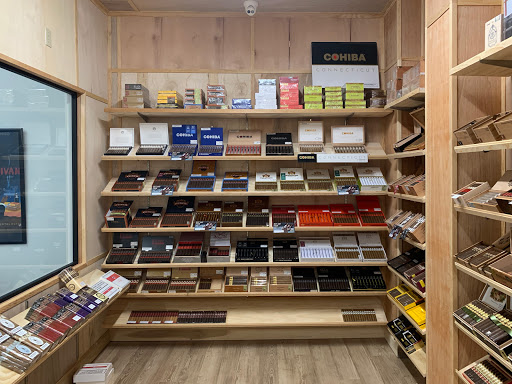 Tobacco Shop «Fogue & Bates Tobacco», reviews and photos, 6929 E 71st St, Tulsa, OK 74133, USA