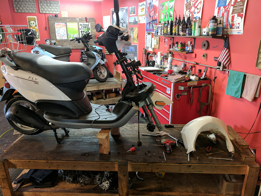 Motor Scooter Dealer «Metro Scooter», reviews and photos, 3716 Montgomery Rd, Cincinnati, OH 45207, USA