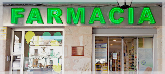 Farmacia San Román Pl. Mayor, 9, 42300 El Burgo de Osma, Soria, España