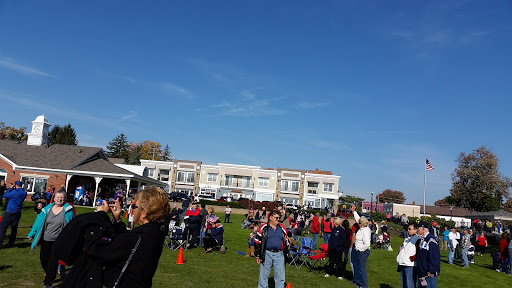 Park «Walter & Mary Burke Park», reviews and photos, 36300 Front St, New Baltimore, MI 48047, USA