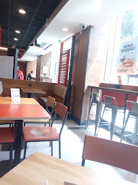 Atmosphère du Restauration rapide Burger King à Montigny-le-Bretonneux - n°18