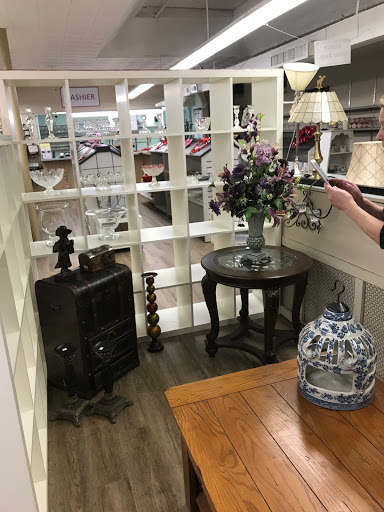 Thrift Store «My Sister’s Place & My Sisters Attic», reviews and photos