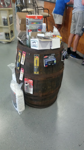 Cabinet Store «321 Cabinets Building Material Center», reviews and photos, 620 Distribution Dr, Melbourne, FL 32904, USA