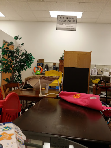 Thrift Store «GCF Donation Center & Store (Cliffdale)», reviews and photos