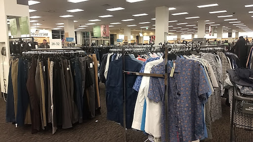 Department Store «Nordstrom Rack The Gallery At Westbury Plaza», reviews and photos, 1040 Old Country Rd, Garden City, NY 11530, USA