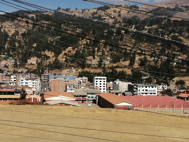 Opiniones de Colegio Gran Unidad Escolar Mariscal Toribio de Luzuriaga en Huaraz - Escuela