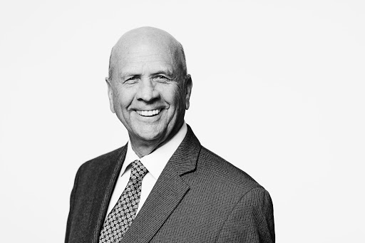 Immigration Attorney «Robert Brown LLC», reviews and photos