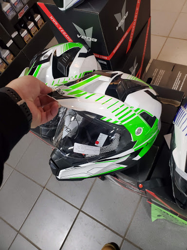 Motorcycle Dealer «Bob Weaver Motorsports & Marine», reviews and photos, 3400 Niagara Falls Blvd, North Tonawanda, NY 14120, USA