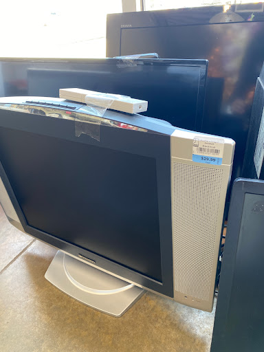 Non-Profit Organization «Southern Oregon Goodwill Retail Store», reviews and photos