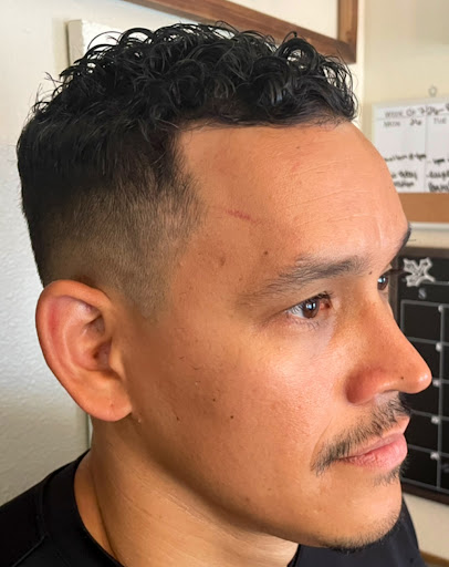 Barber Shop «Q Barber Shop», reviews and photos, 22208 Mountain Hwy E, Spanaway, WA 98387, USA