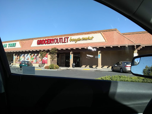 Shopping Mall «Burns Valley Mall», reviews and photos, Olympic Dr, Clearlake, CA 95422, USA