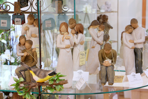 Florist «Bakanas Flowers And Gifts», reviews and photos, 27 N Maple Ave, Marlton, NJ 08053, USA