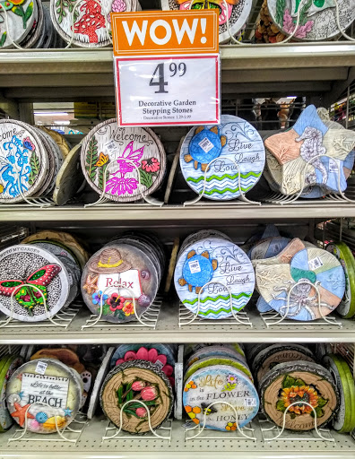 Home Goods Store «Christmas Tree Shops», reviews and photos, 295 Old Oak St #5, Pembroke, MA 02359, USA