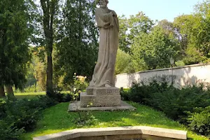 Jan Hus Statue image
