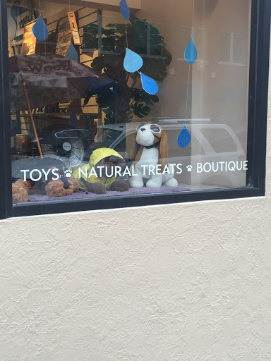 Pet Store «Whisker Bones Supply Co.», reviews and photos, 138 N Main St, Edwardsville, IL 62025, USA