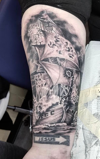 Tattoo Shop «Skin Thrills Tattoo & Body Piercing Studio», reviews and photos, 5005 Williamson Rd, Roanoke, VA 24012, USA