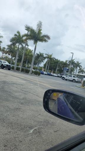 Dodge Dealer «Dadeland Dodge Chrysler Jeep Ram», reviews and photos, 16501 S Dixie Hwy, Miami, FL 33157, USA
