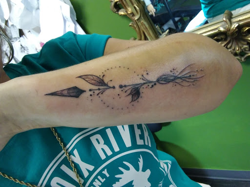 Tattoo Shop «Good Times Tattoo Company», reviews and photos, 14375 60th St N, Oak Park Heights, MN 55082, USA