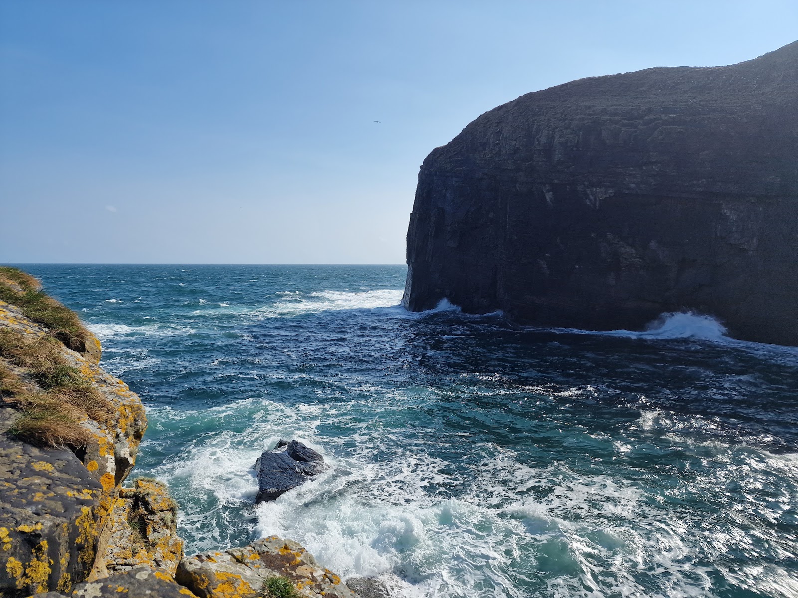 Foto de Whaligoe Steps Beach com alto nível de limpeza