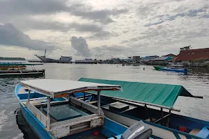Pelabuhan Speed Tobelo - Morotai image