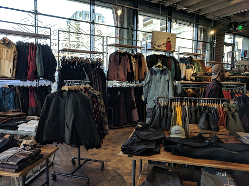 Ski Shop «evo Denver Store», reviews and photos, 860 Broadway, Denver, CO 80203, USA